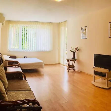 Marina Panorama Grand Private Apartment *